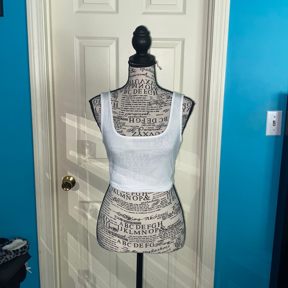 White crop top